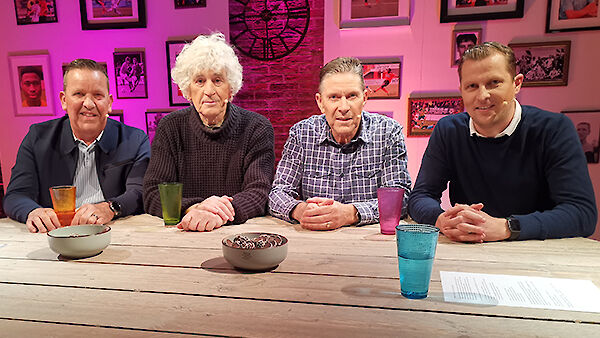 De Aftrap met Frank Kramer & Arnold Mühren
