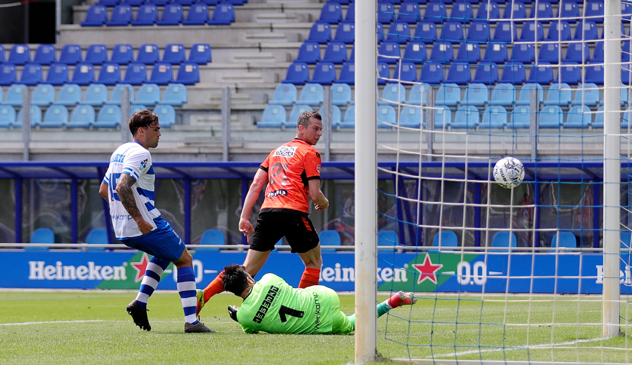 PEC Zwolle - FC Volendam: 0 - 2 (0 - 1)