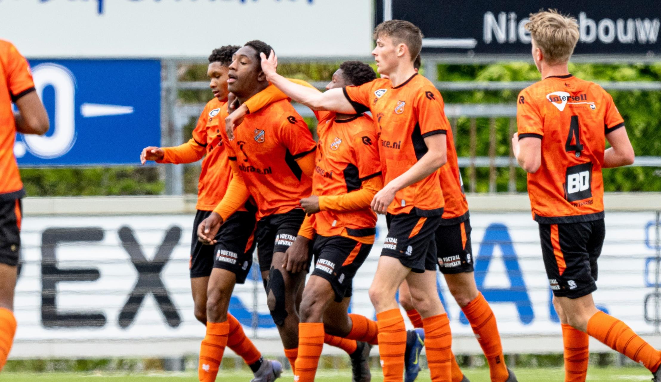 Kozakken Boys - Jong FC Volendam: 3 - 5 (2 - 2)