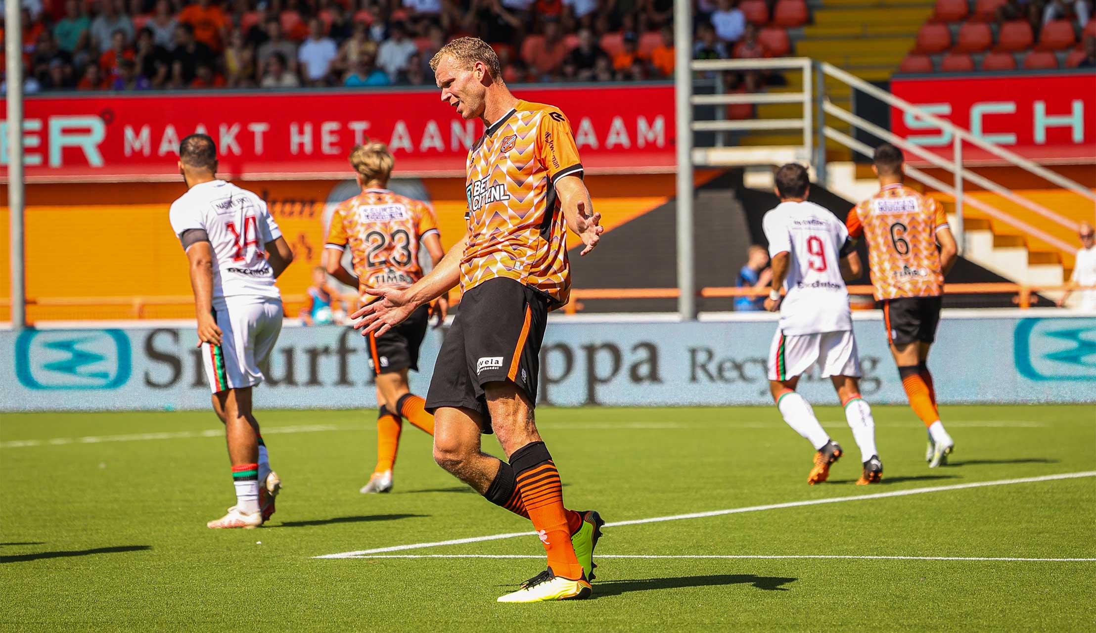FC Volendam - NEC Nijmegen: 1 - 4 (1 - 2)