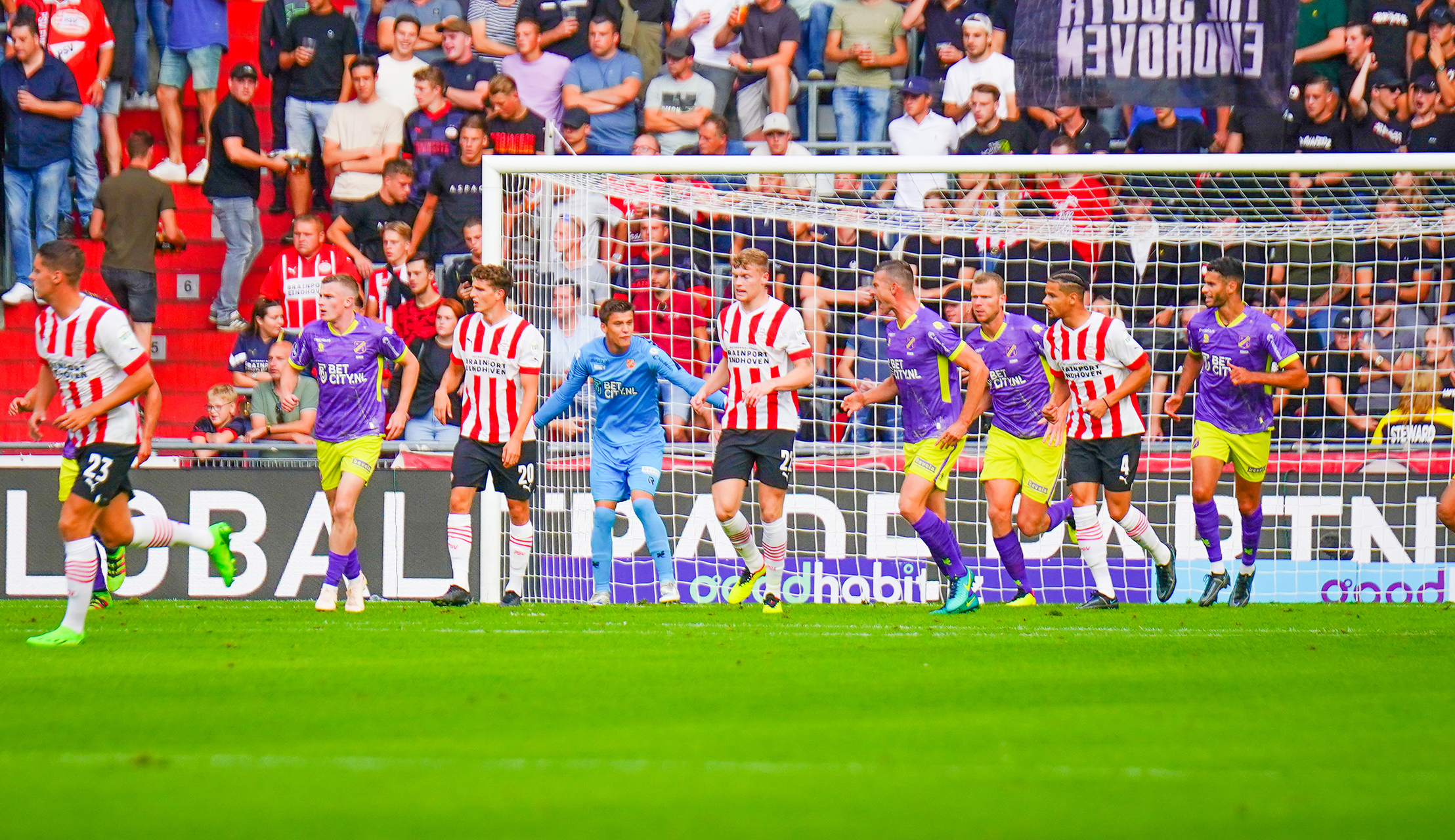 PSV - FC Volendam: 7 - 1 (3 - 1)