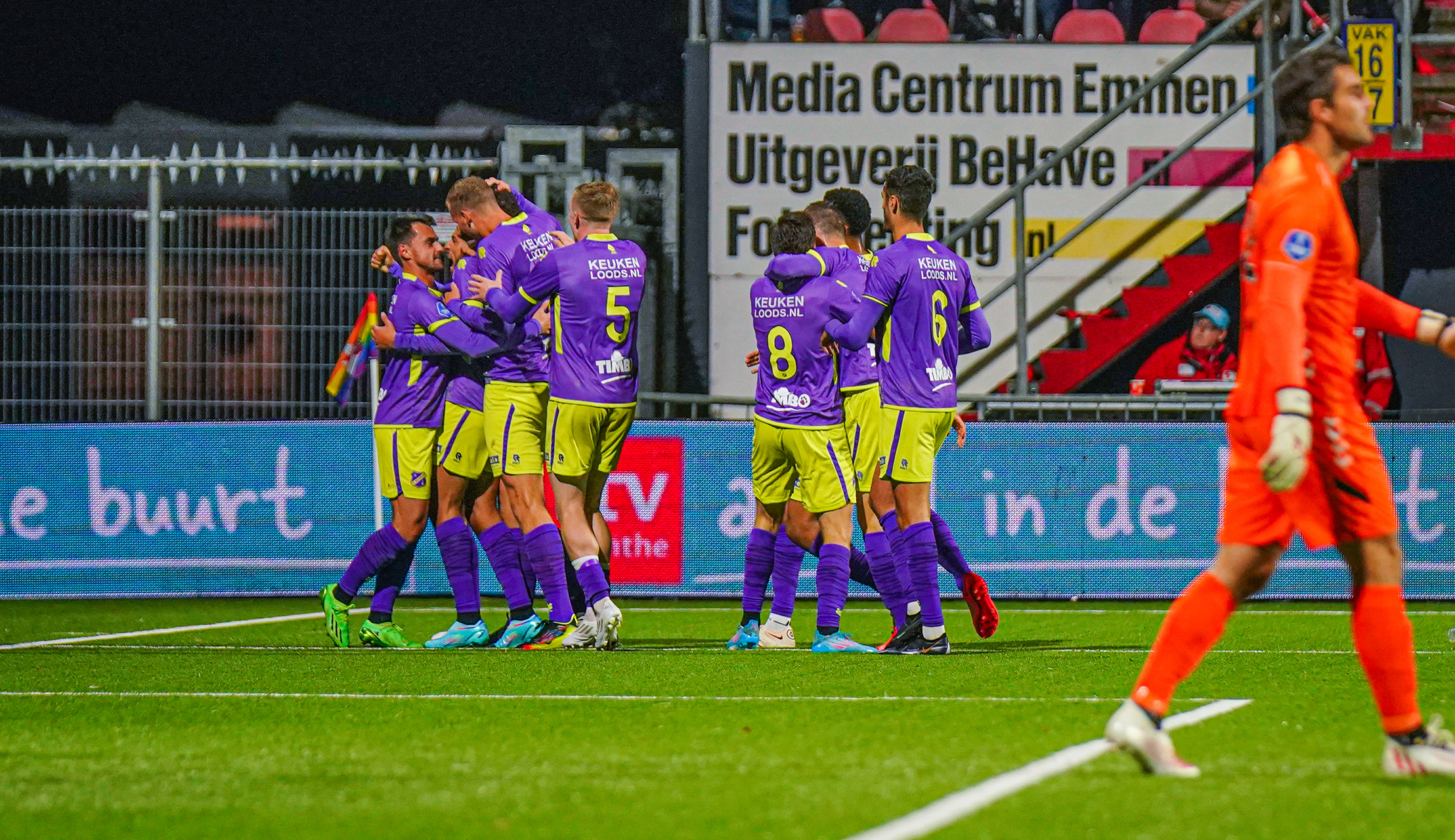 FC Emmen - FC Volendam: 1 - 1 (0 - 0)