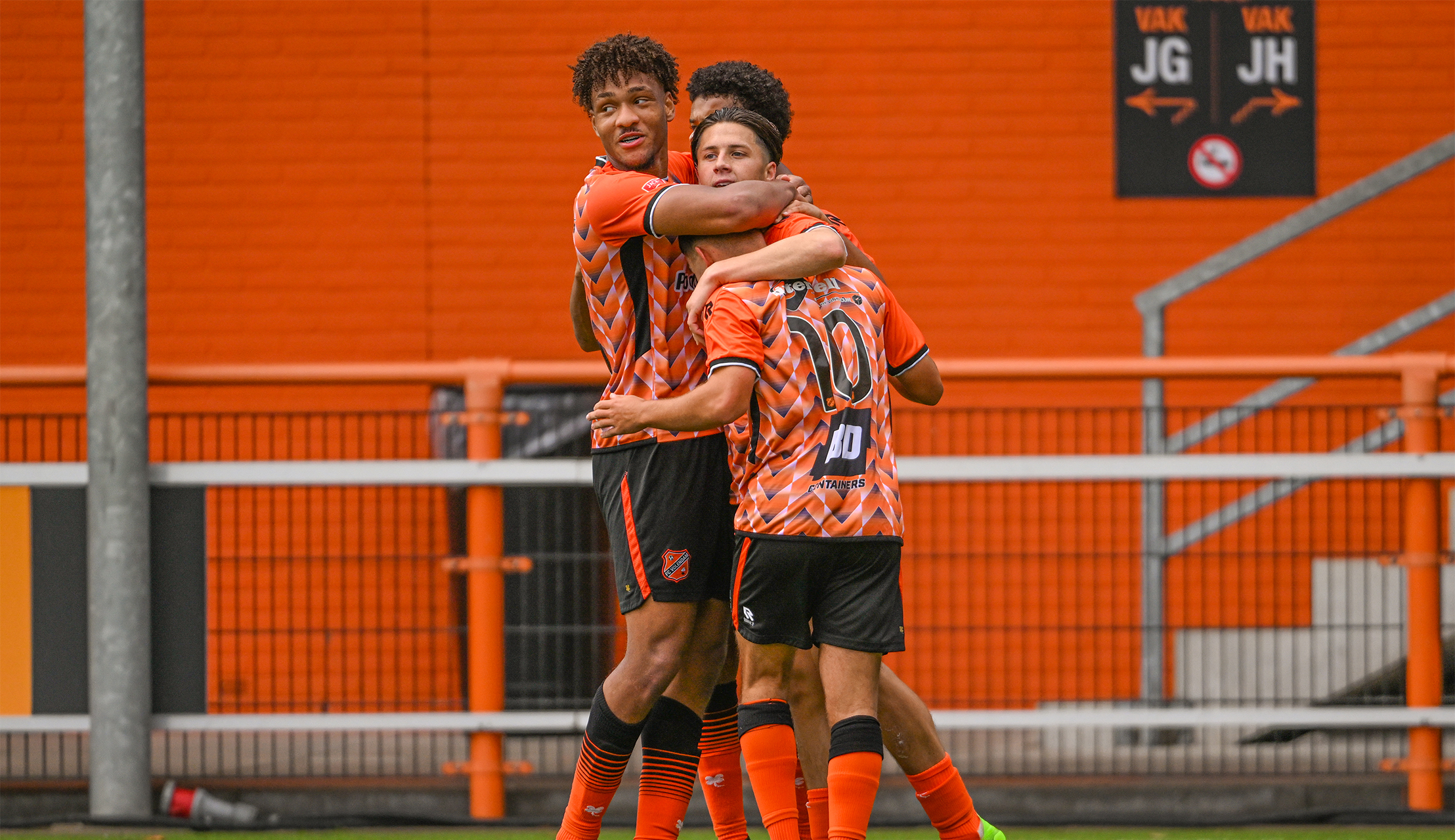 Jong FC Volendam - OFC: 2 - 0 (1 - 0)