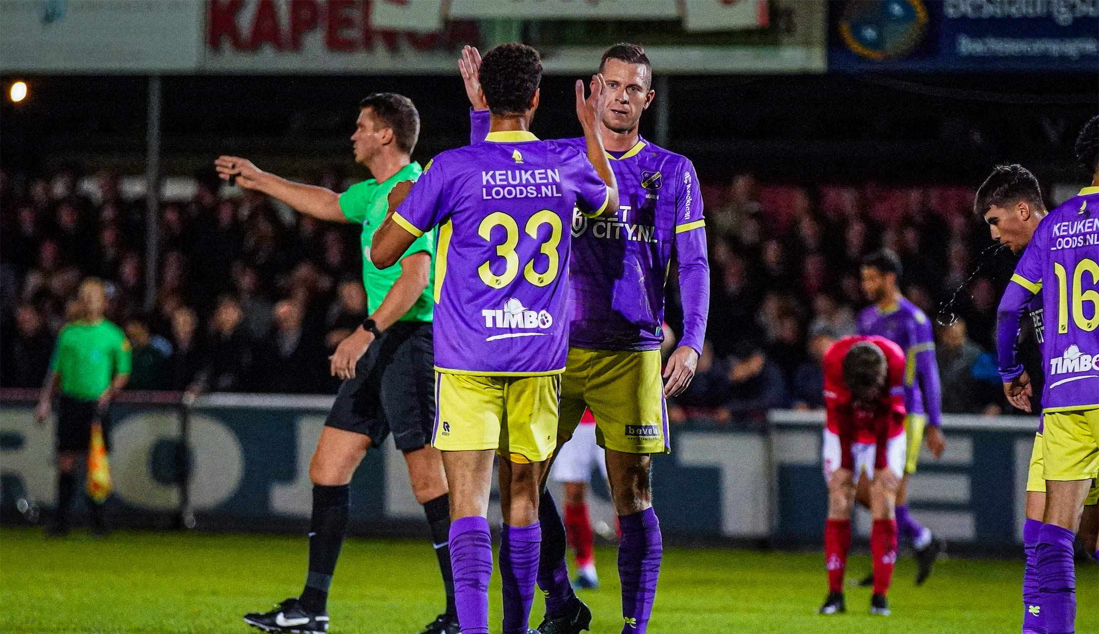 Harkemase Boys - FC Volendam: 1 - 5 (1 - 2)