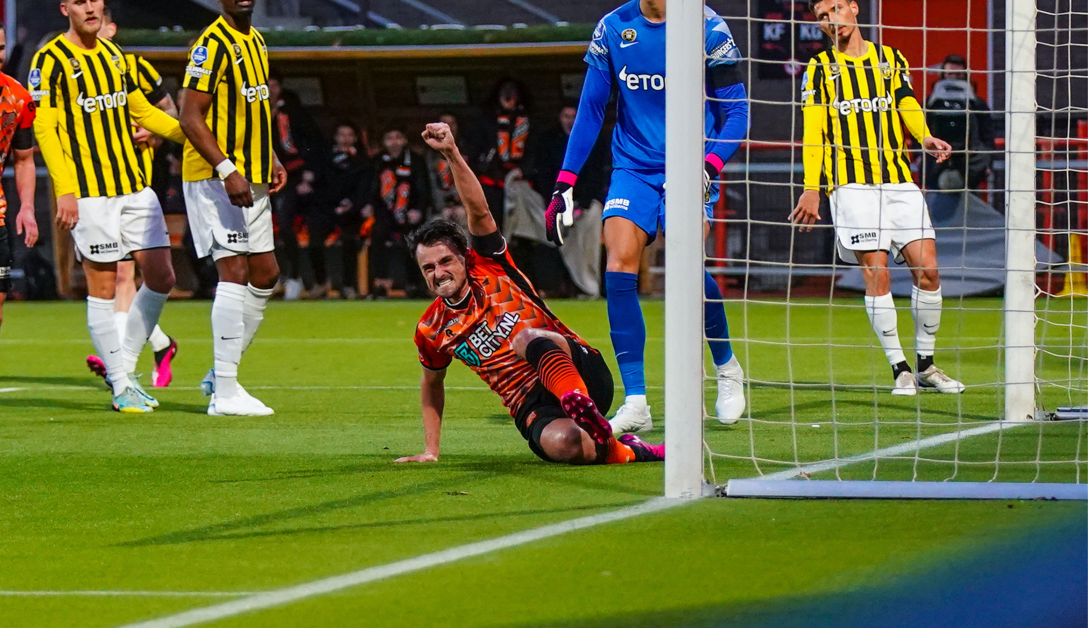 FC Volendam - Vitesse: 2 - 0 (1 - 0)
