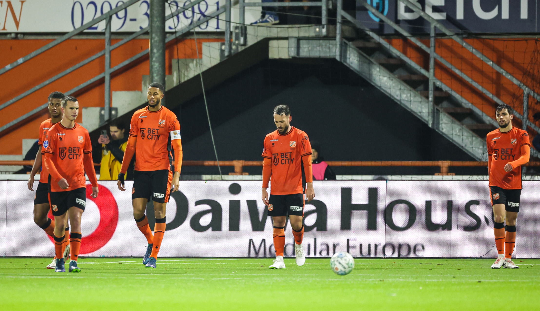 FC Volendam - PEC Zwolle: 0 - 5 (0 - 0)