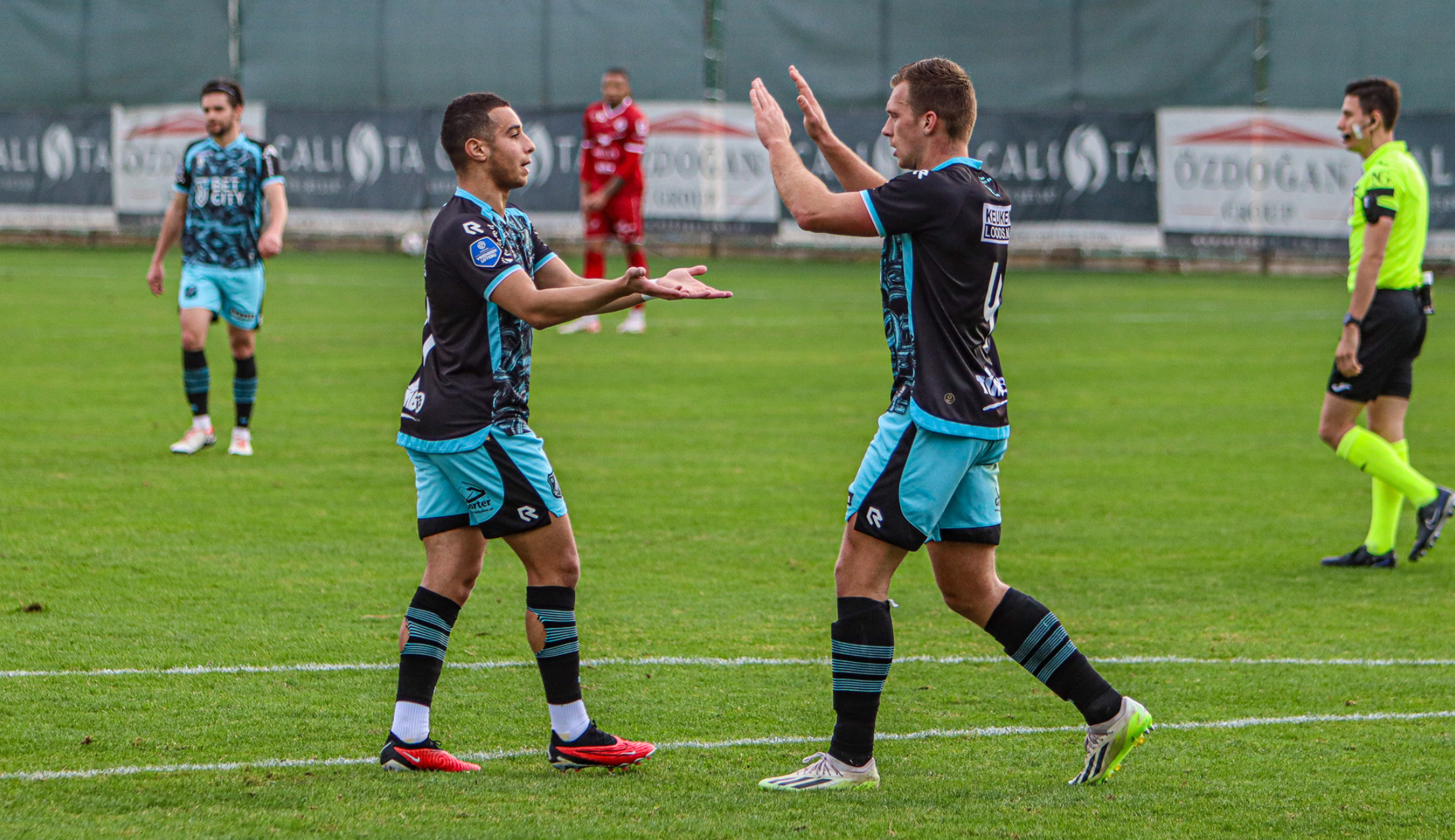FC Volendam - FC Winterthur 2 - 0 (0 - 0)