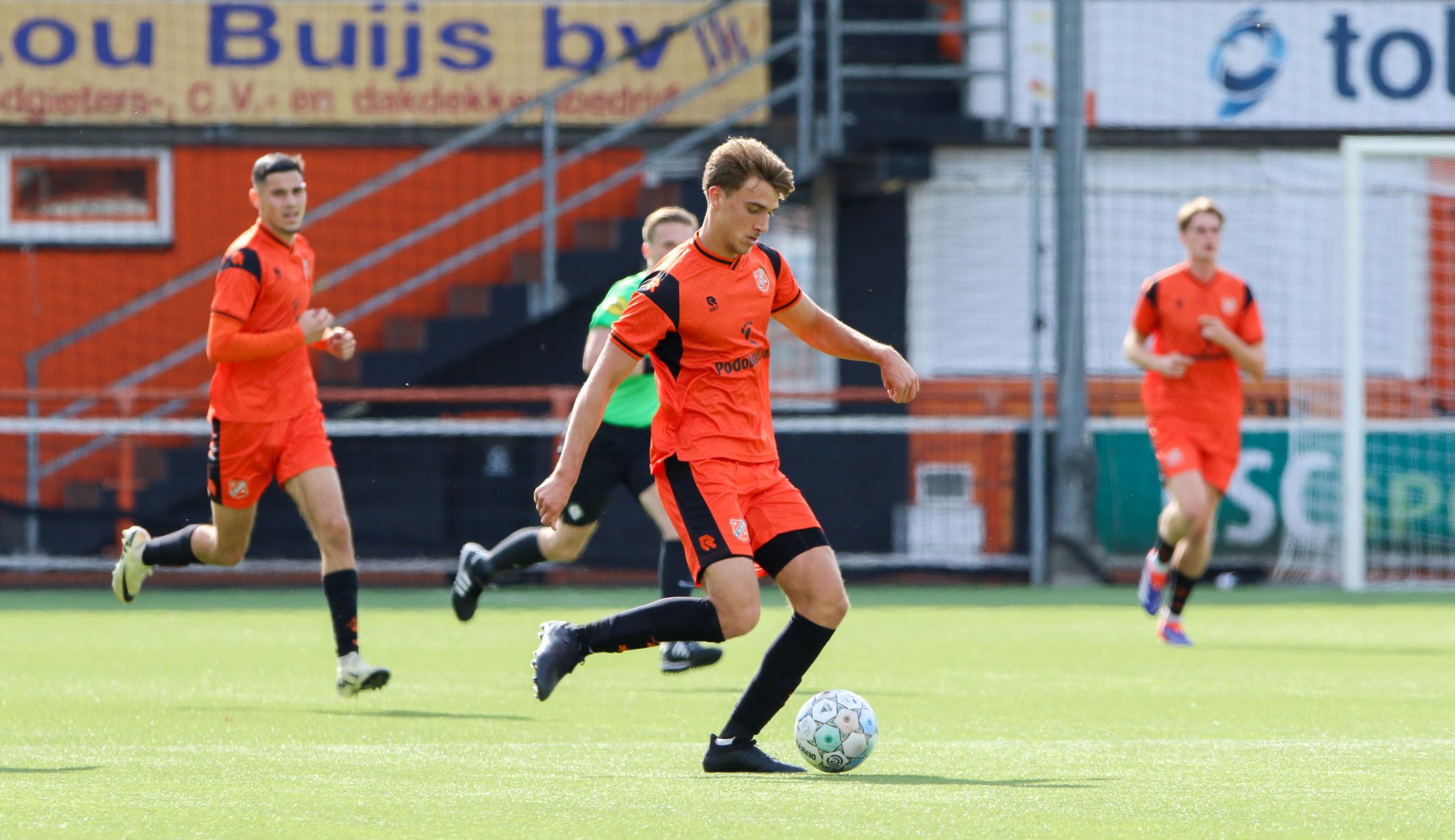 N.E.C. O21 – FC Volendam O21: 1 – 4 / Almere City FC O19 – FC Volendam O19: 0 – 6