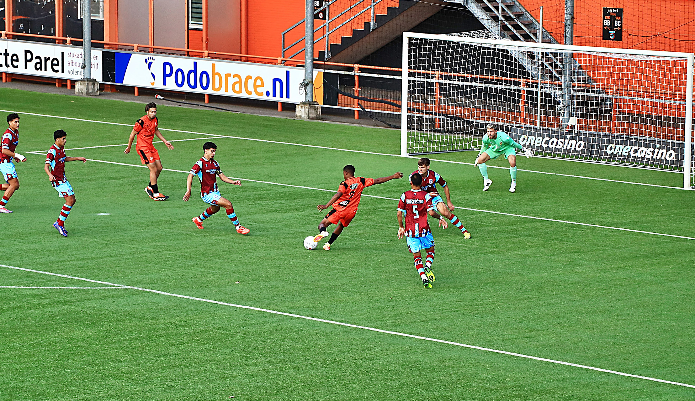 Jong FC Volendam - Vitesse O21: 0 - 7 (0 - 3)