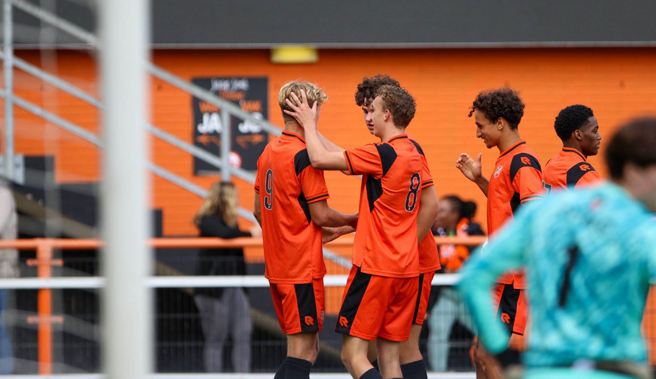 FC Den Bosch O21 - Jong FC Volendam: 1 - 2 (1 - 1) / SC Heerenveen O19 - FC Volendam O19: 1 - 2 (0 - 0)