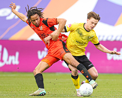 FC Volendam wint na goede slotfase in De Koel