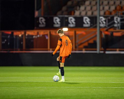 Spannend duel tegen N.E.C. Nijmegen eindigt in nipte nederlaag voor de Onder 19
