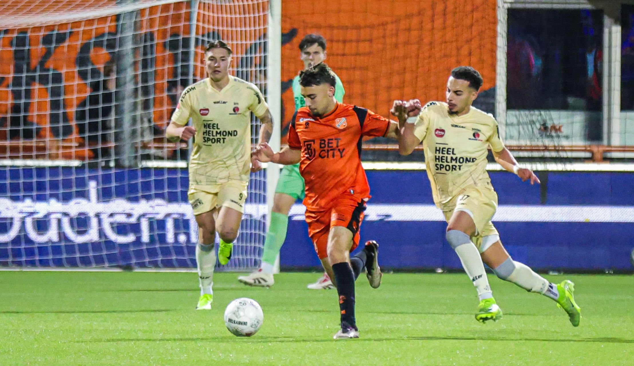 FC Volendam breekt contract Nordin Bukala open