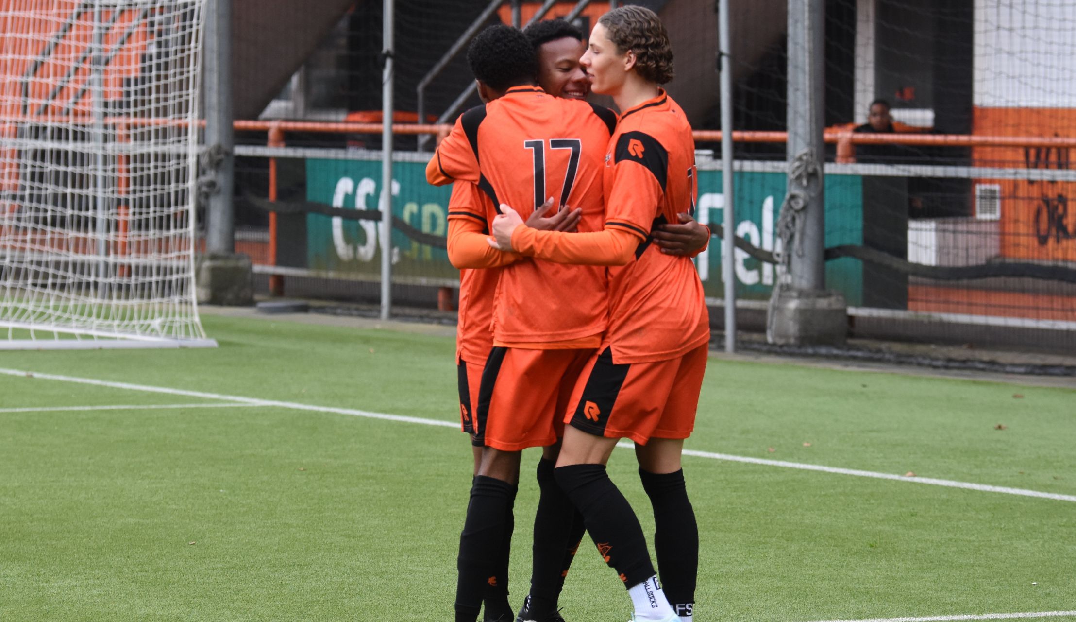 Jong FC Volendam - N.E.C. Nijmegen O21: 5 - 3 (3 - 1) / FC Volendam O19 - sc Heerenveen O19: 5 - 1 (1 - 0)