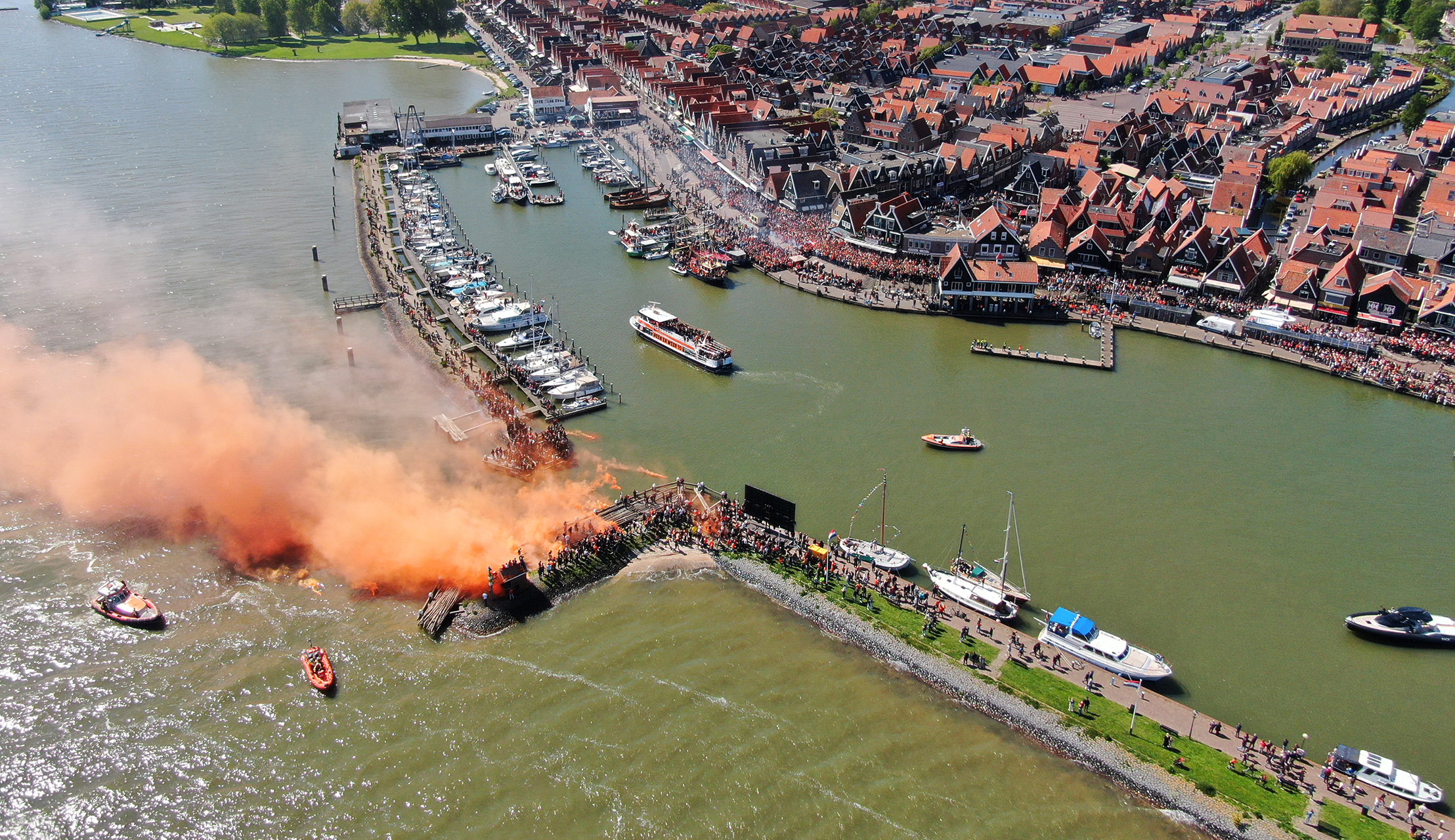 Heen en Weer 11: Alles wat je moet weten over de huldiging