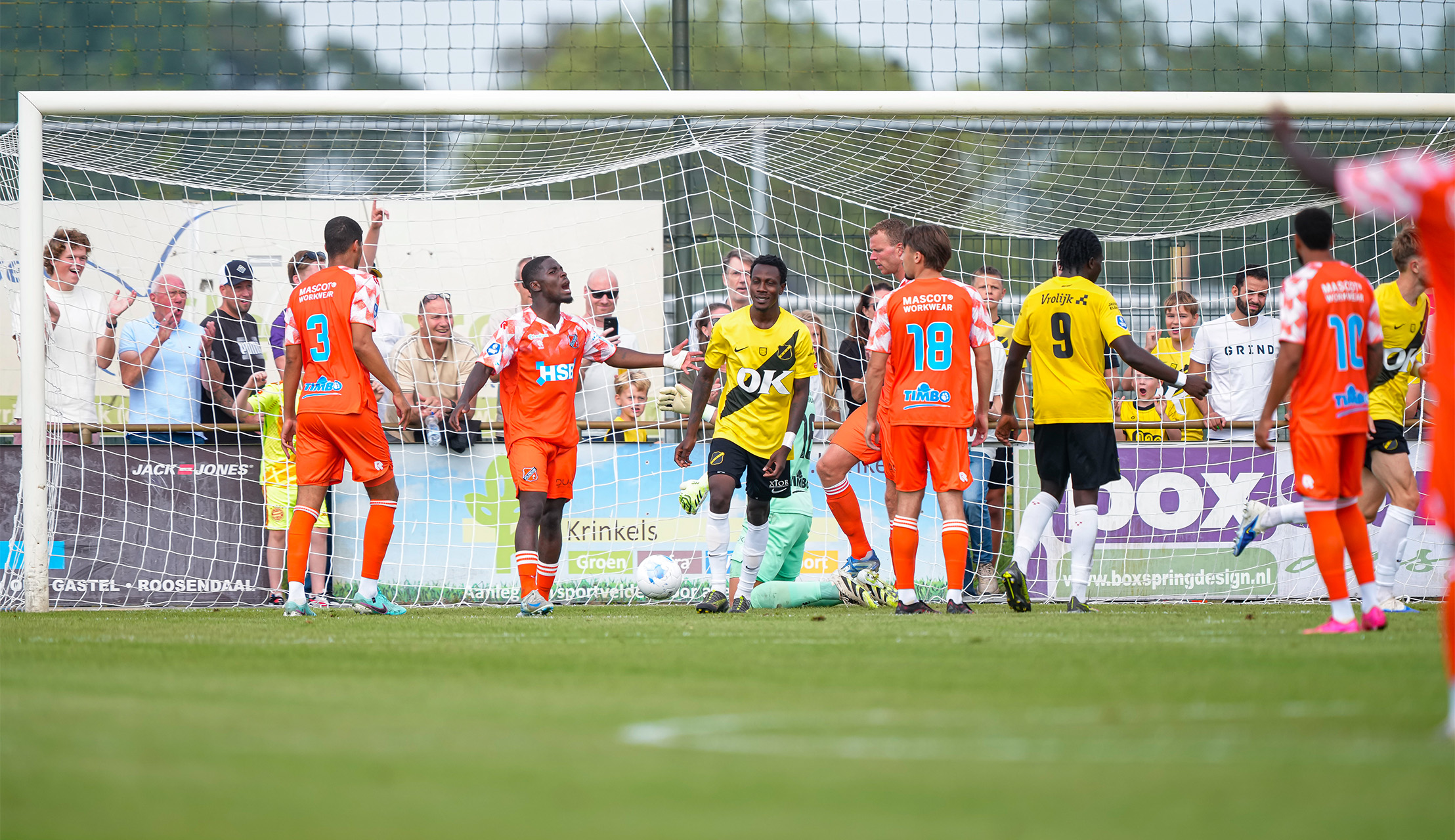 NAC Breda - FC Volendam 6 - 1 (2 - 0)