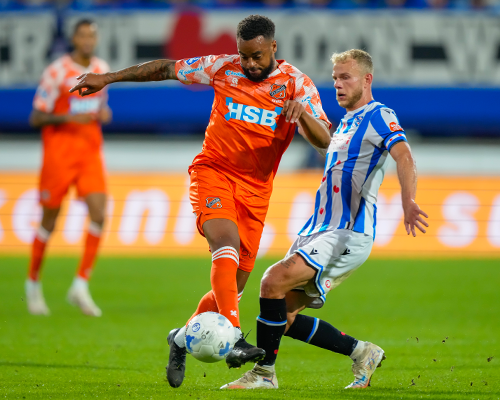 FC Volendam knokt zich naar punt bij seizoensopener in Heerenveen