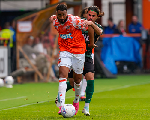 FC Volendam geeft puntje diep in blessuretijd weg