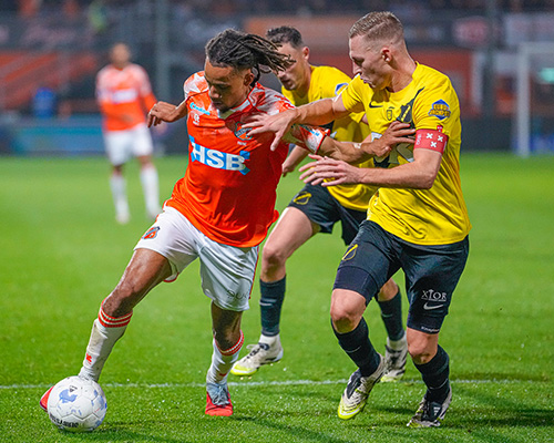Veerman en M&uuml;hren schieten FC Volendam langs NAC Breda