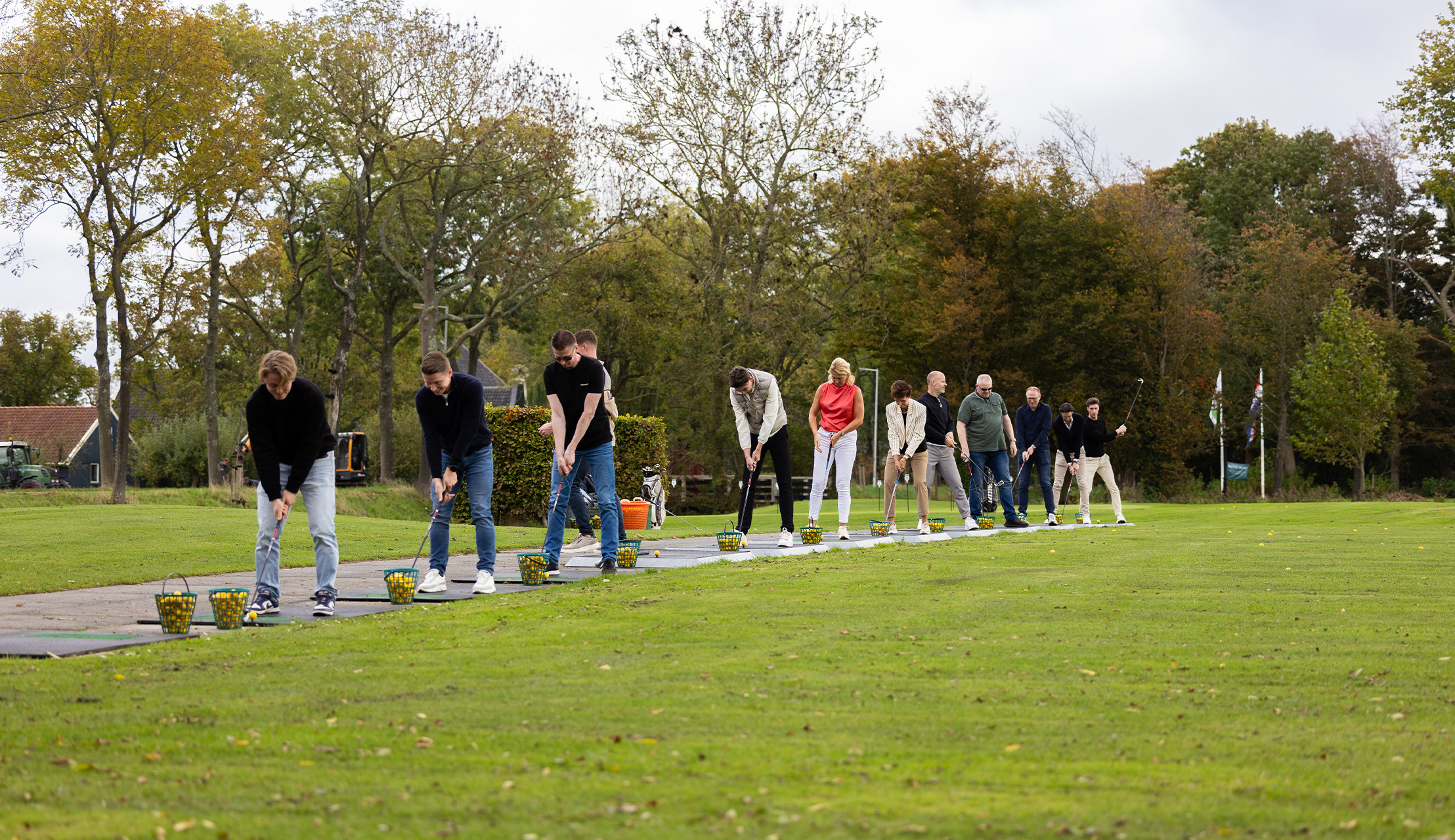 Geslaagde golfclinic voor FC Volendam Businessclub