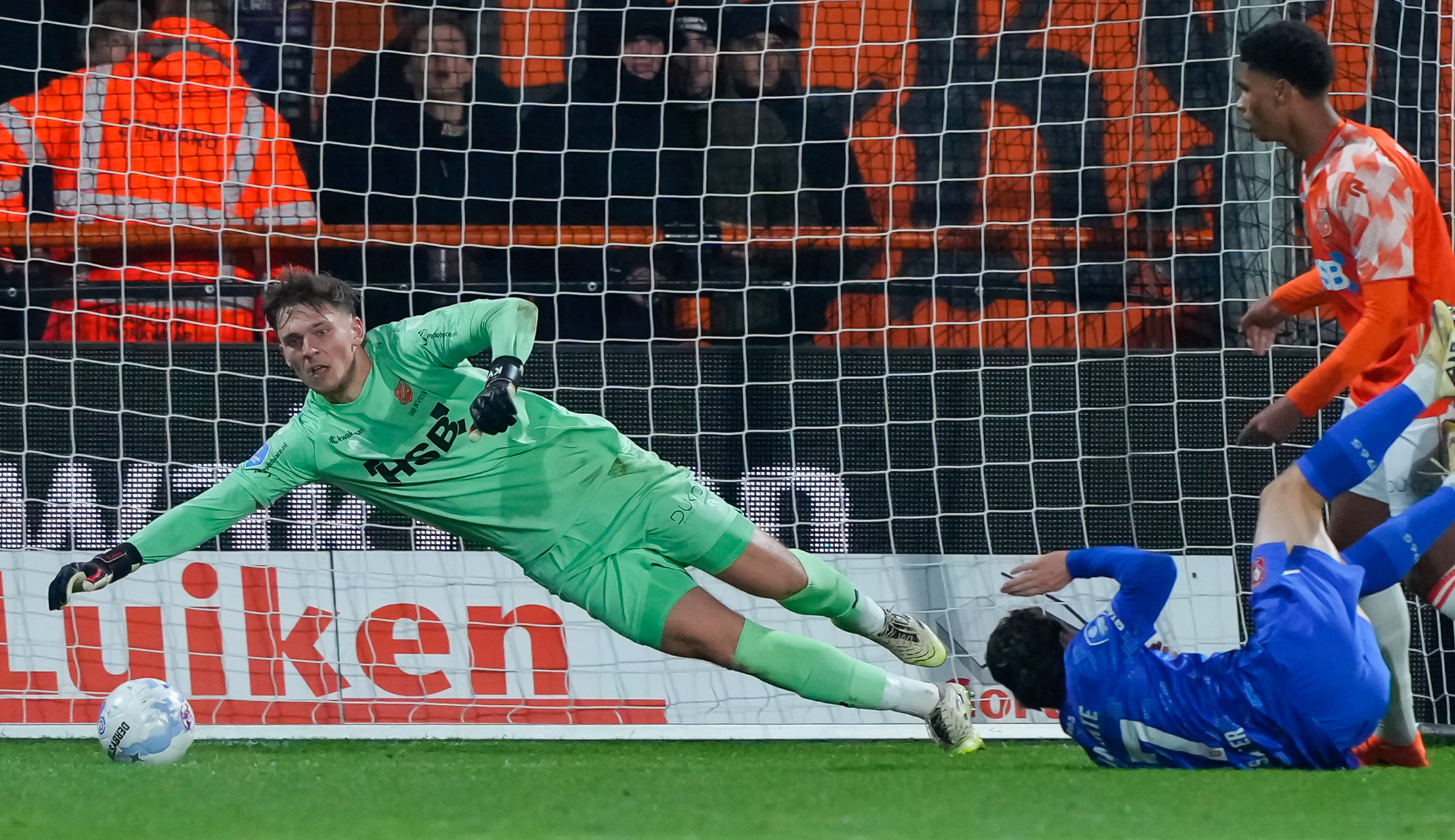 FC Volendam - FC Twente: 1 - 1 (0 - 0)