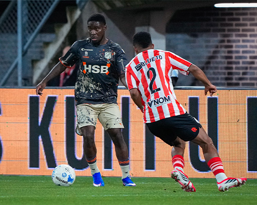 M&uuml;hren schiet FC Volendam in extremis naar kwartfinale