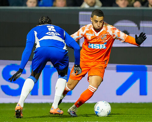 FC Volendam verbreekt uitwedstrijd-vloek in blessuretijd en boekt belangrijke zege in Zwolle
