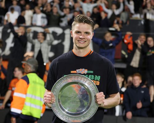 Huurdeal Daan Steur met IJsselmeervogels be&euml;indigd, nieuwe verhuur aan RKAV Volendam