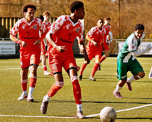 FC Volendam O21 boekt zakelijke overwinning op FC Dordrecht / PSV O19 maatje te groot voor FC Volendam O19