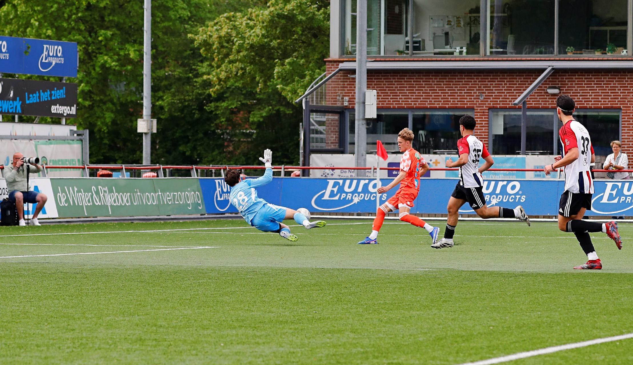 Excelsior Maassluis O21 - FC Volendam O21: 1 - 5 / FC Volendam O19 - N.E.C. Nijmegen O19: 2 - 1