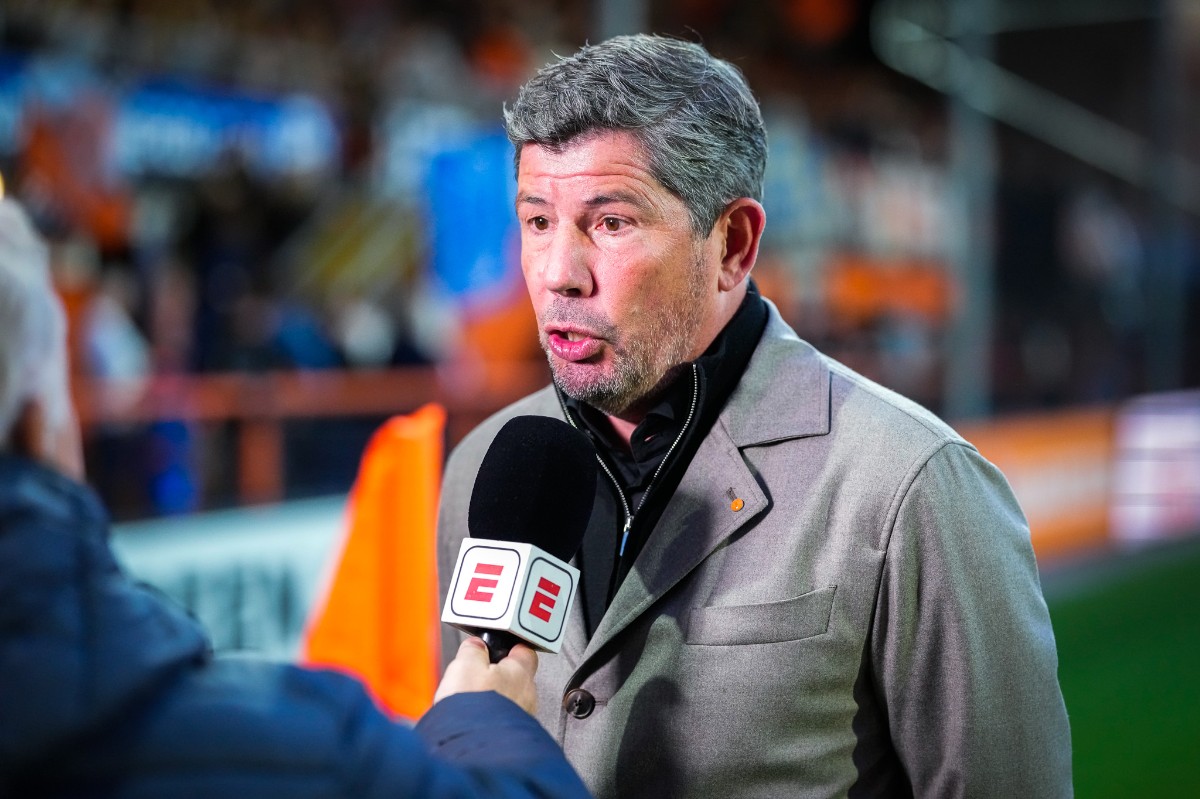 Trainer Erwin van de Looi opgelucht: “We wilden die pot eruit halen”.