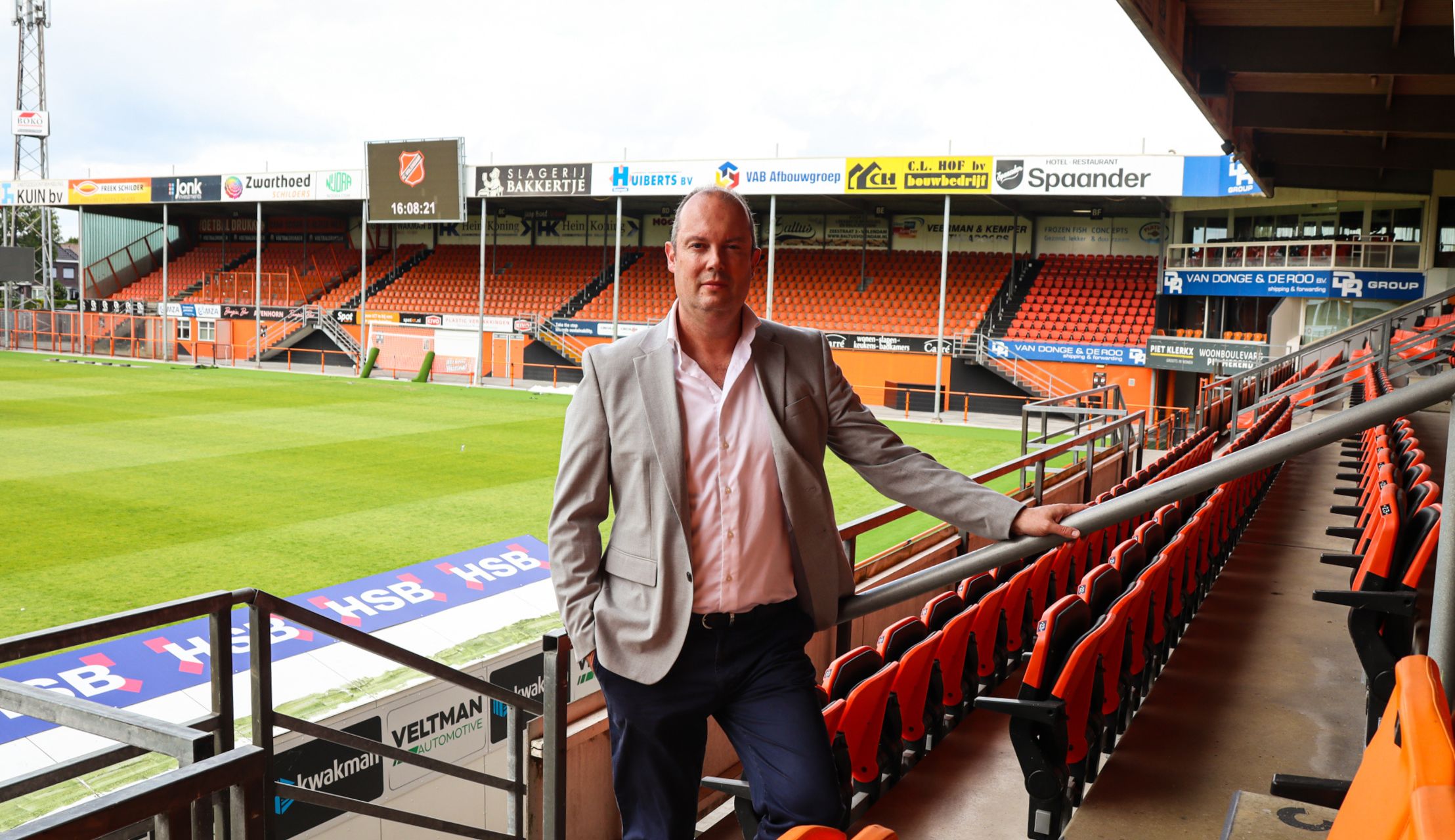 Algemeen directeur Piet van der Pol verlaat FC Volendam