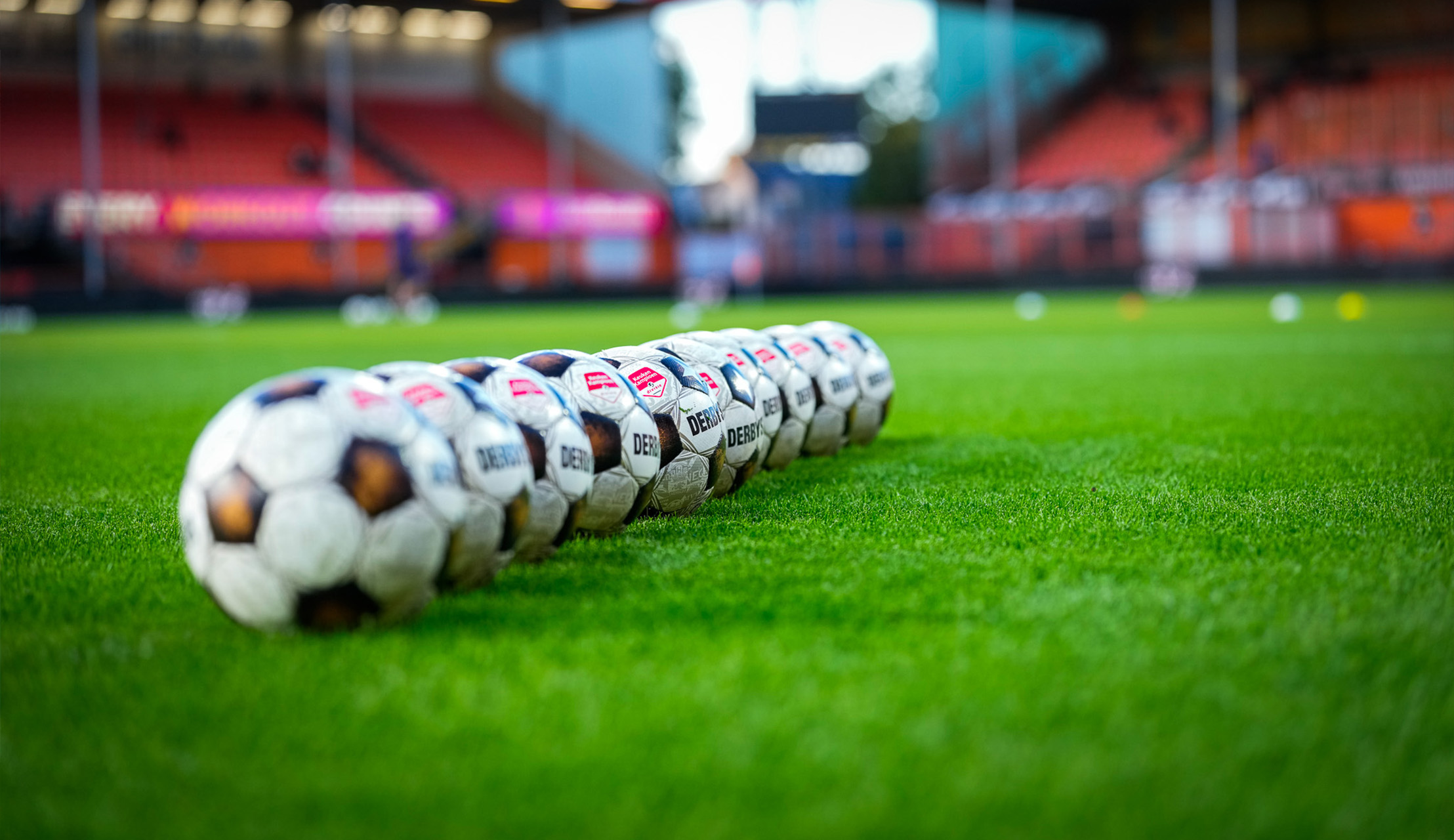 Liveblog: Vitesse over de vloer