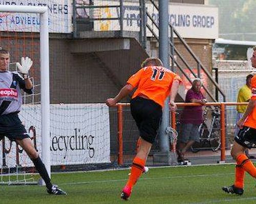 Jong FC Volendam wint van beloftes PEC Zwolle