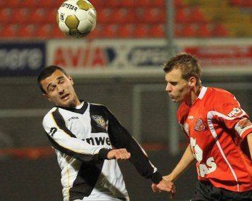Sonny Stevens bezorgt Volendam een punt tegen Jong NAC (1-1)