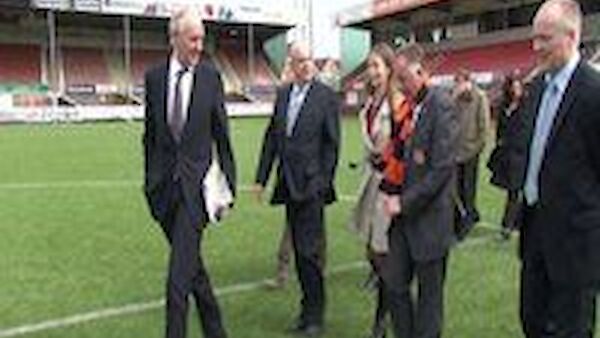 FC VolendamTV: Bezoek heer Remkes aan FC Volendam
