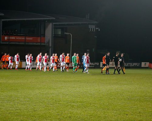 Jong Ajax walst over FC Volendam heen