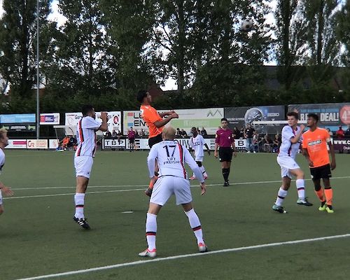 Jong FC Volendam wint eenvoudig van Fortuna Wormerveer