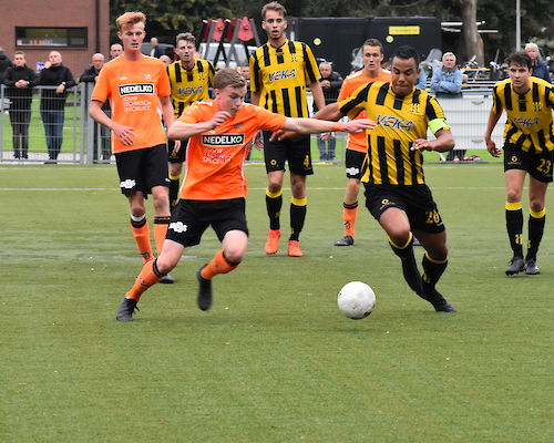 Jong FC Volendam slaat aanval op koppositie af!