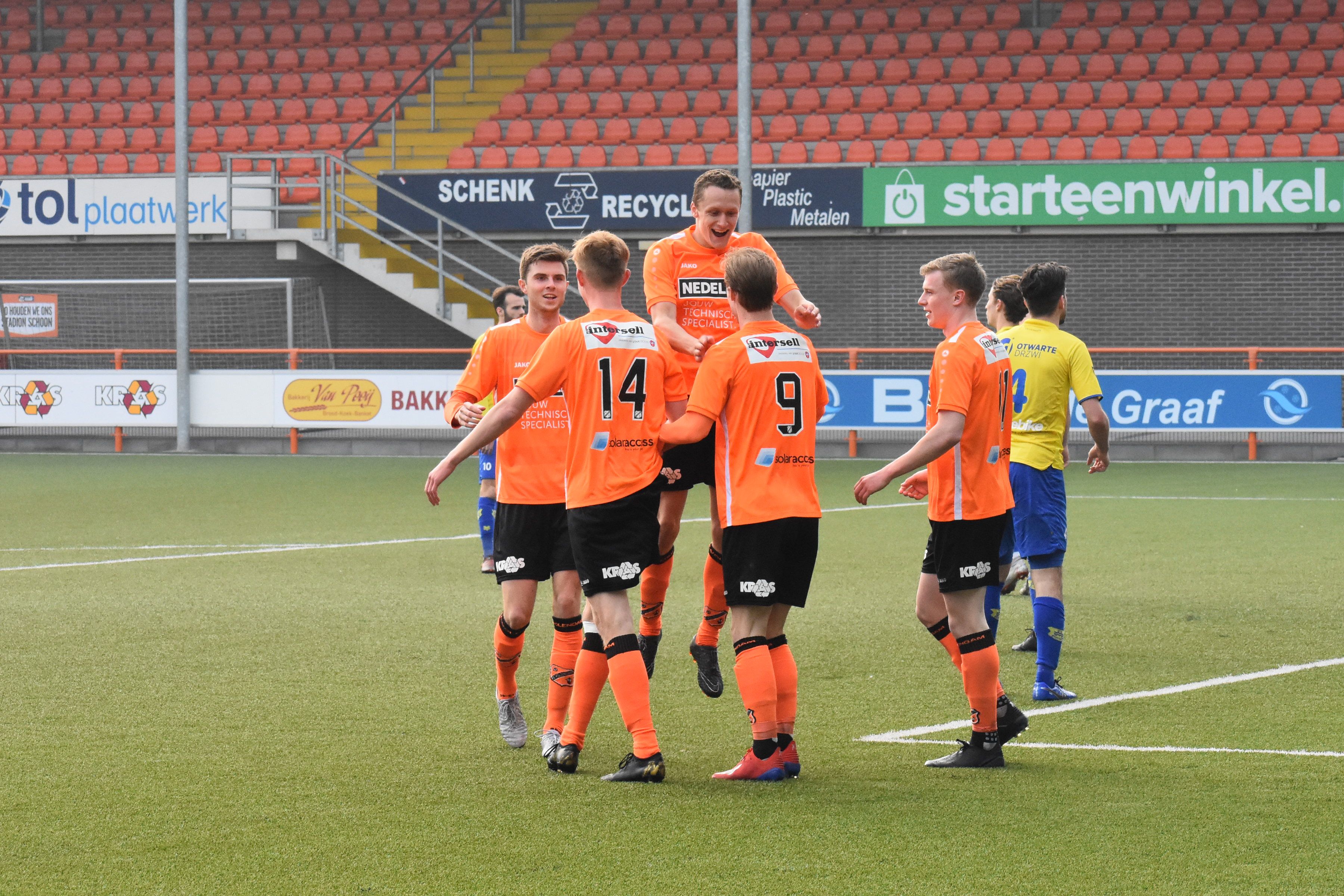 Jong FC Volendam - Dongen 9-0 (7-0)