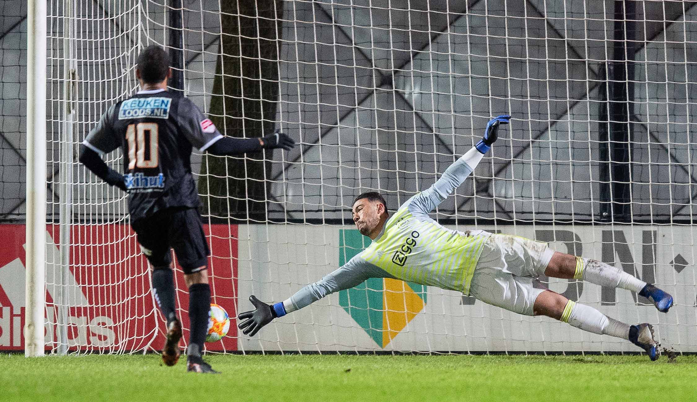 Jong Ajax - FC Volendam: 1 - 3 (1 - 1)
