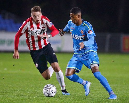 Ondermaatse tweede helft aan basis nederlaag tegen Jong PSV